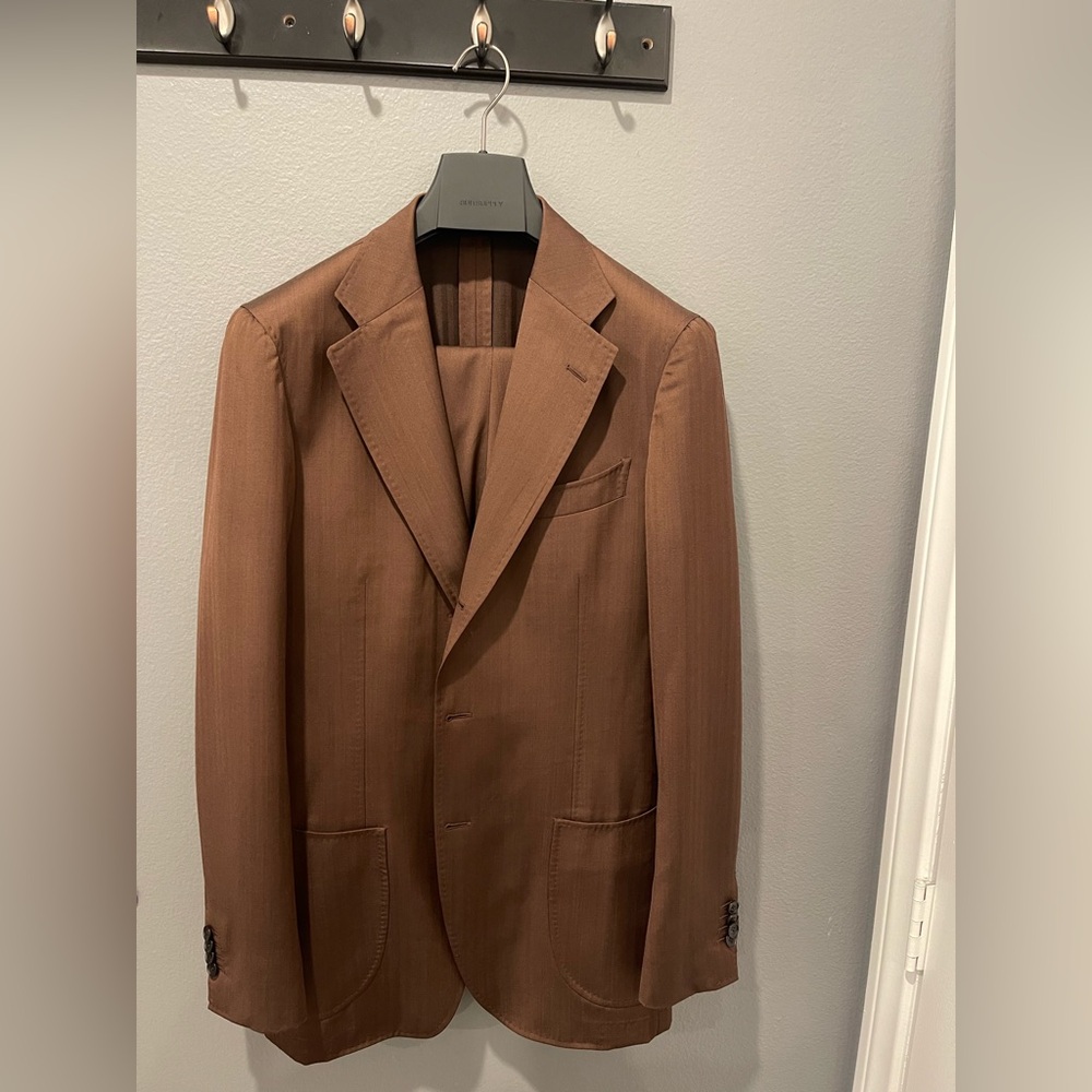 Suitsupply Havana Tulip Suit 44r (msg For Trades)